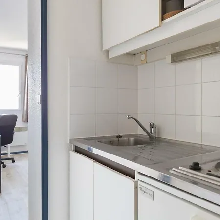 Very Functional Studio Monplaisir - Near Metro * Lyon