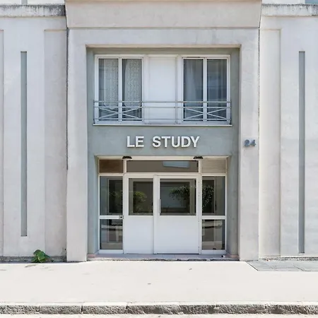 Appartement Very Functional Studio Monplaisir - Near Metro